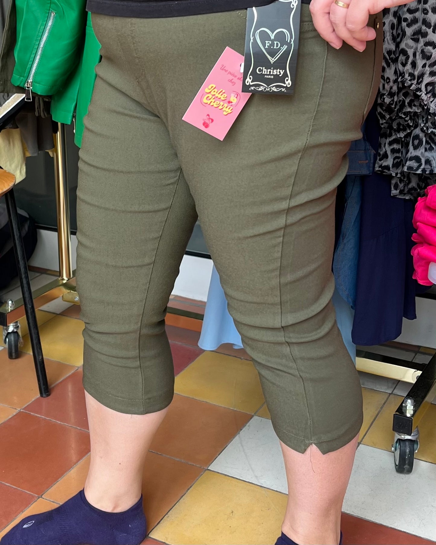 Pantacourt rose poudré (stretch)