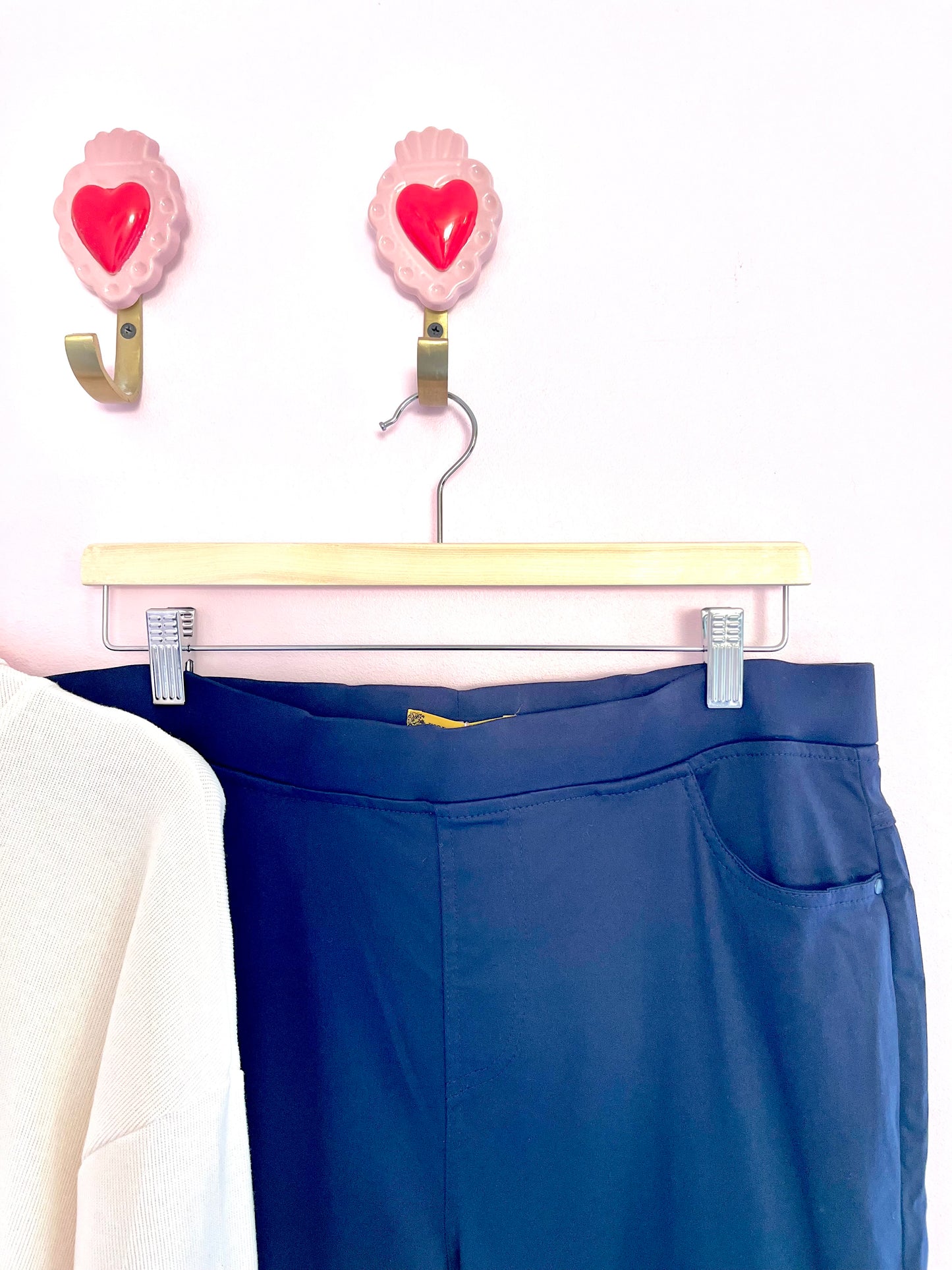 Straight leg elasticated trousers (navy or white)