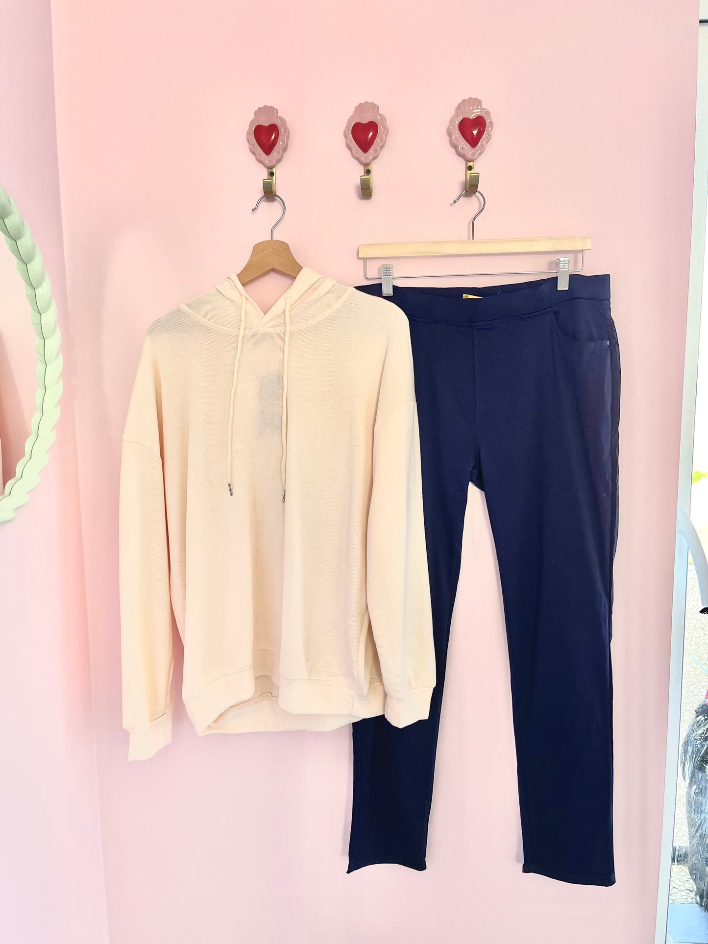 Straight leg elasticated trousers (navy or white)