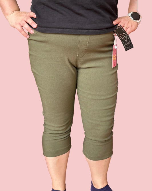 Pantacourt vert kaki (stretch)