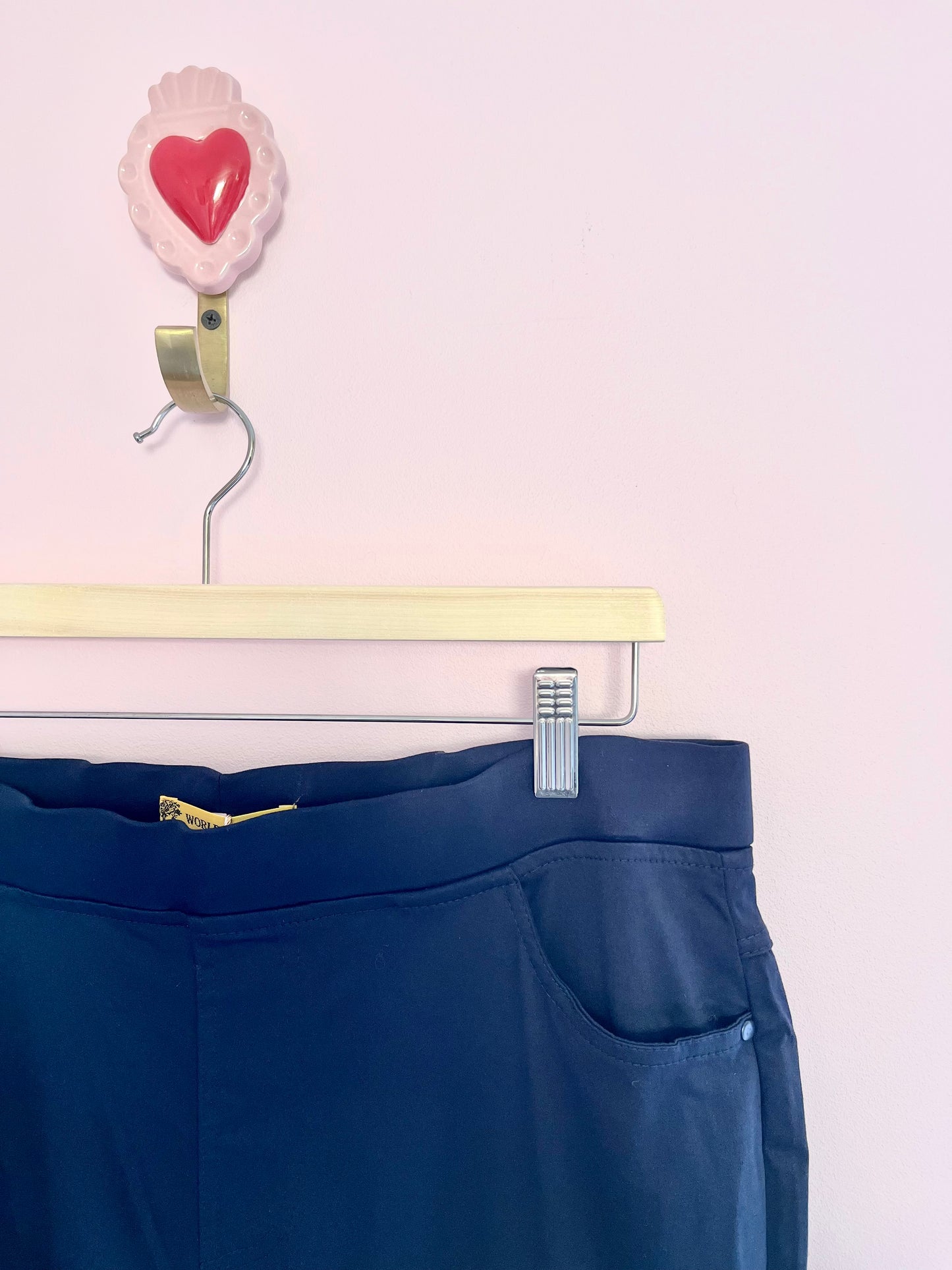 Straight leg elasticated trousers (navy or white)