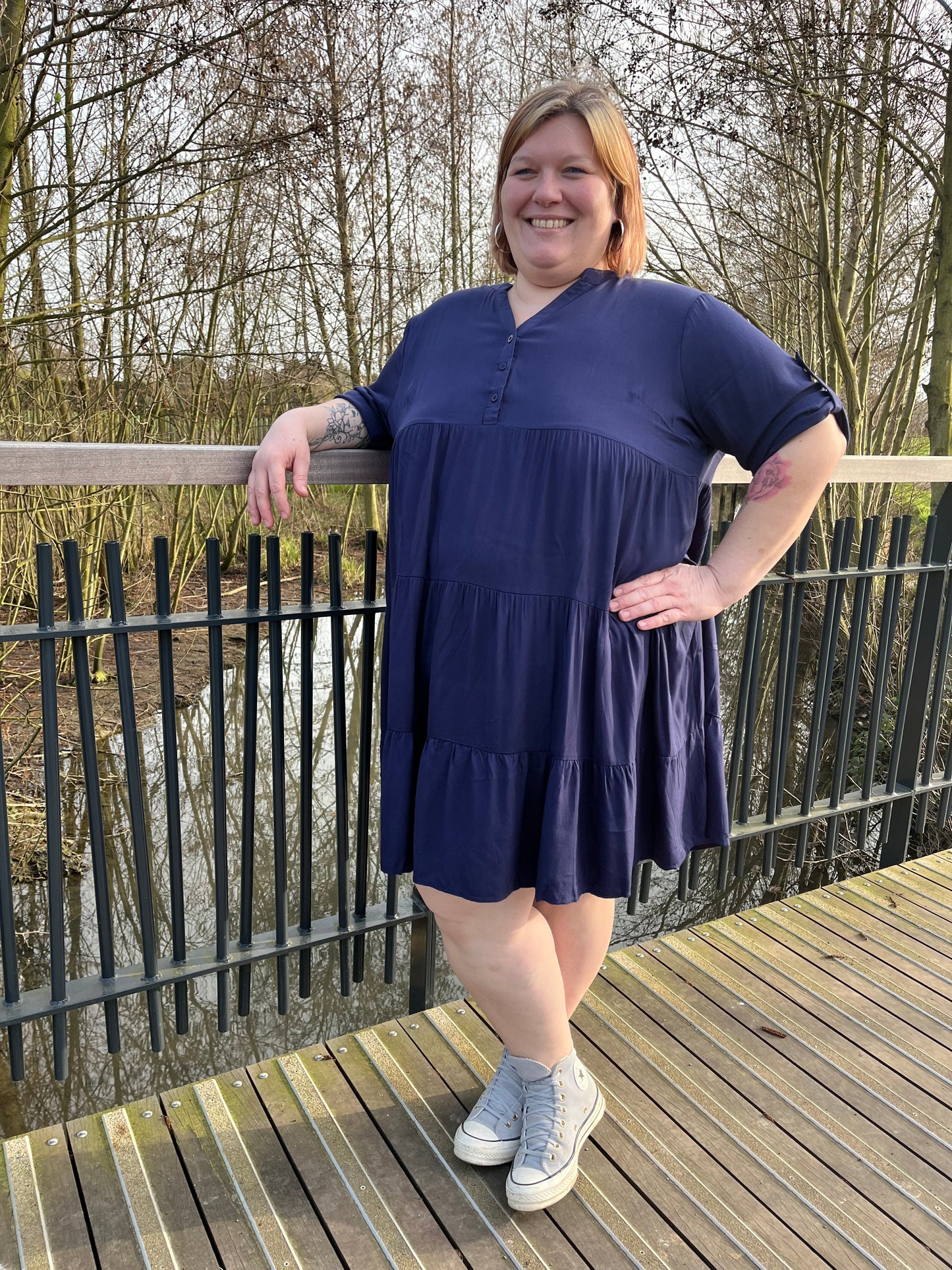 Flowy navy dress